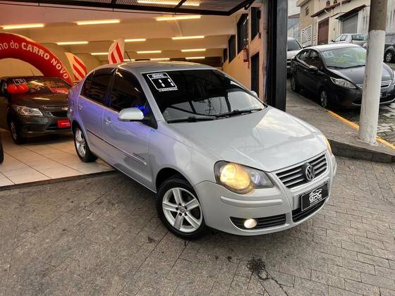 VOLKSWAGEN POLO SEDAN 1.6 MI COMFORTLINE 8V FLEX 4P AUTOMATIZADO VOLKSWAGEN POLO SEDAN 1.6 MI COMFORTLINE 8V FLEX 4P AUTOMATIZADO